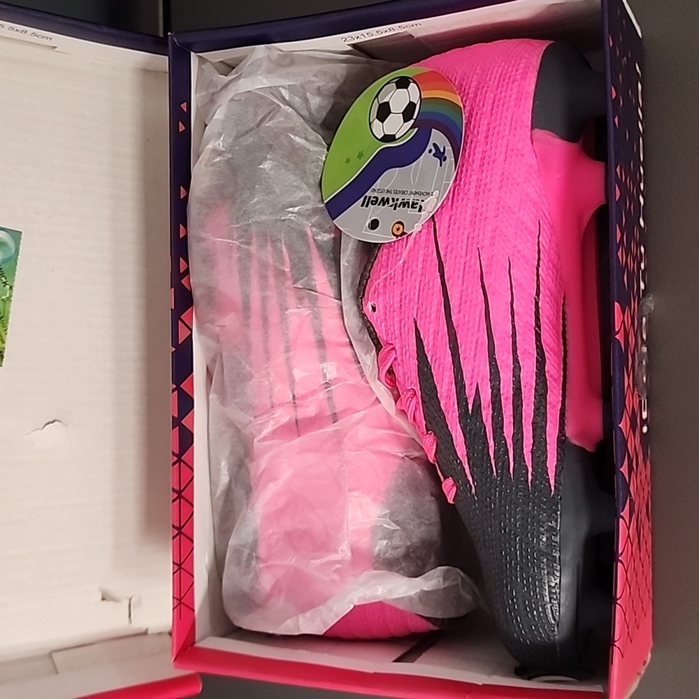 Boys/Girls Sporting shoes cleats